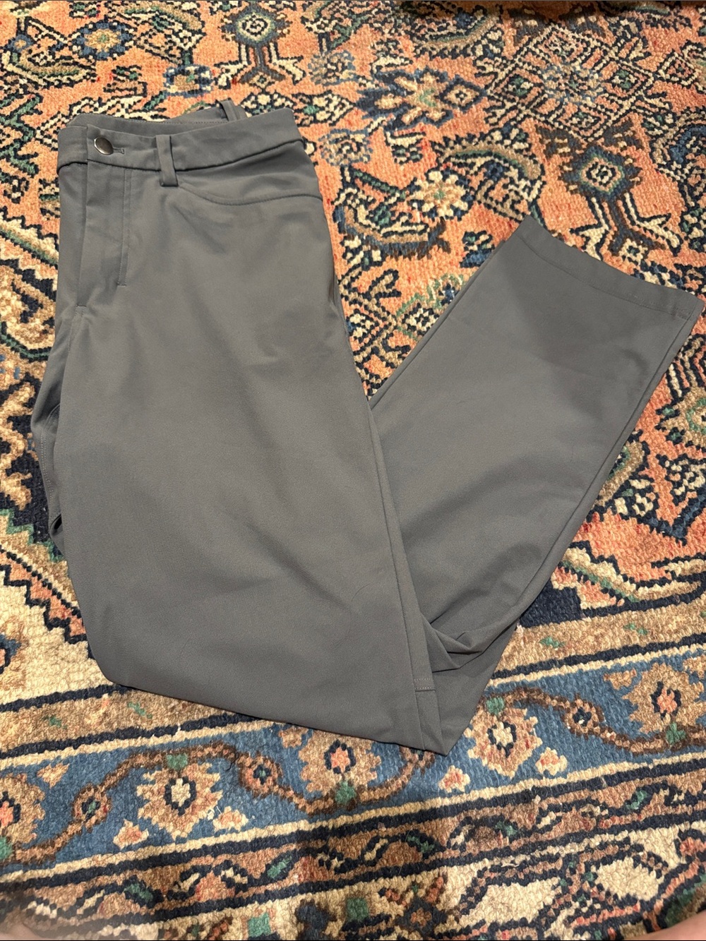 lululemon athletica Men's Gray ABC Pants - Classic Fit
